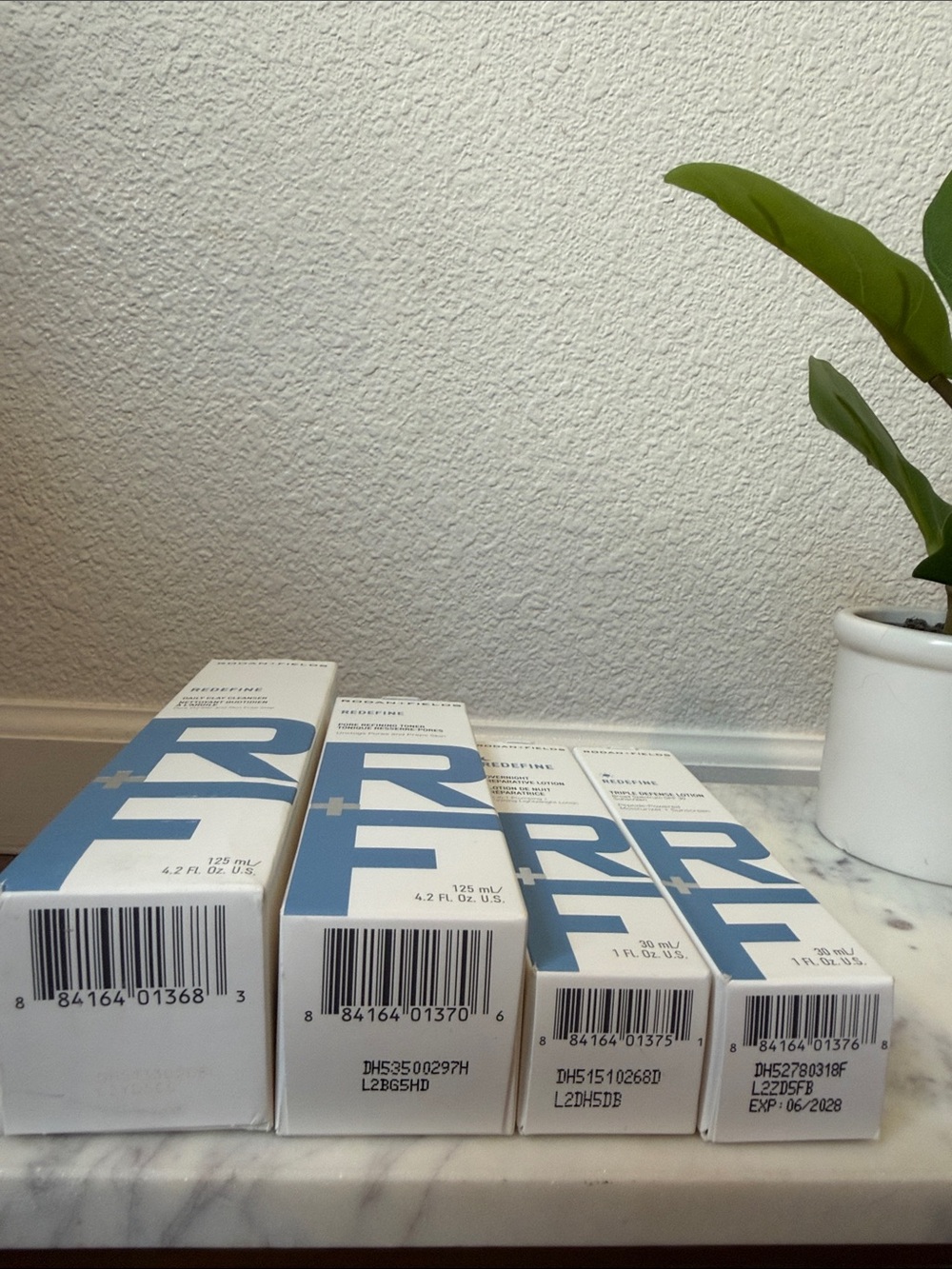 Rodan + Fields REDEFINE Skincare Set - Picture 5 of 5